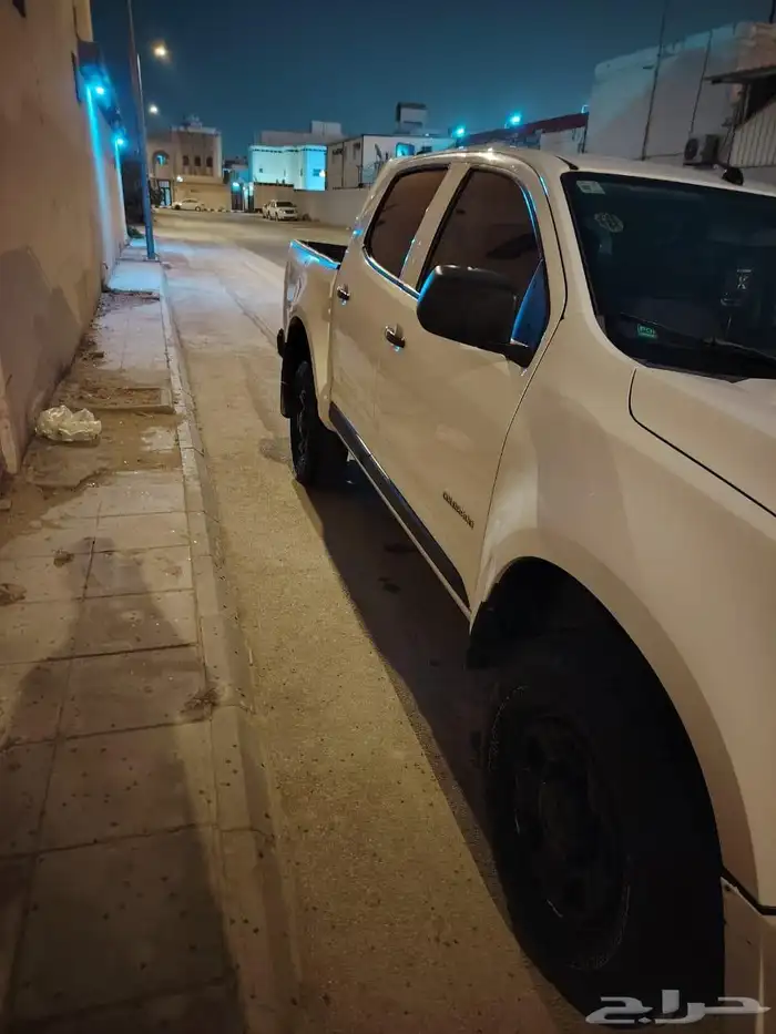 وانيت شفر كولورادو موديل 2013 3