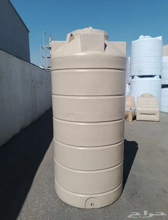 خزانات البولي ايثيلين 8