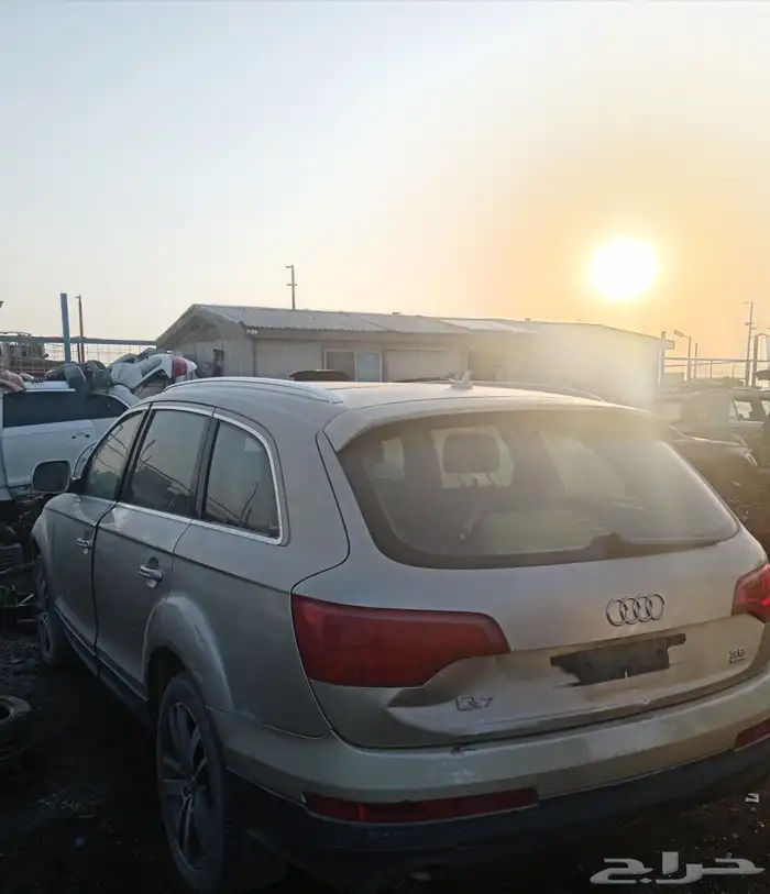 Q7  2009تشليح نجمة الحائر لبيع قطع غيار السيارات الألماني ة 2