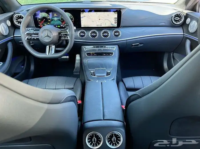Mercedes-Benz E450 4MATIC Coupe 7