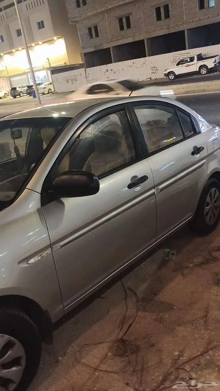 Hyundai accent 2011 model price 14500 6