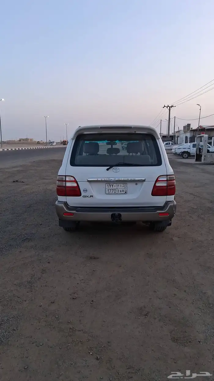 تويوتا جي اكس ار موديل 2004 0