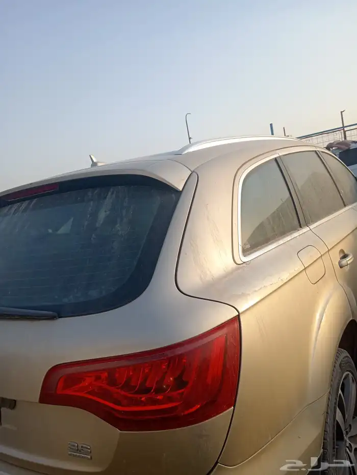 Q7  2009تشليح نجمة الحائر لبيع قطع غيار السيارات الألماني ة 3