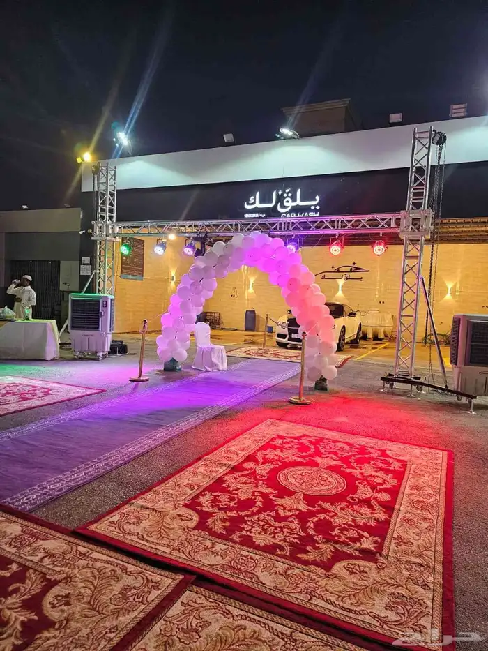 تأجير افتتاح المحلات وتنظيم المعارض والمؤتمرات 6