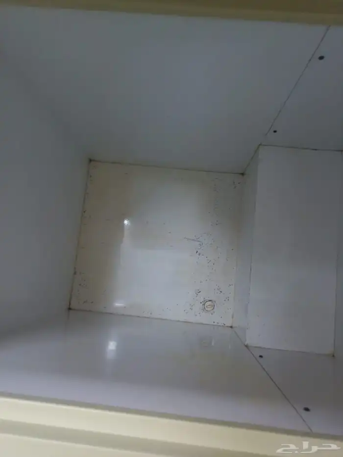 فريزر أرضى للبيع بحاله جيده جدا 3
