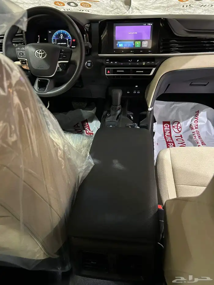 تويوتا كامرى E بنزين موديل 2025 1