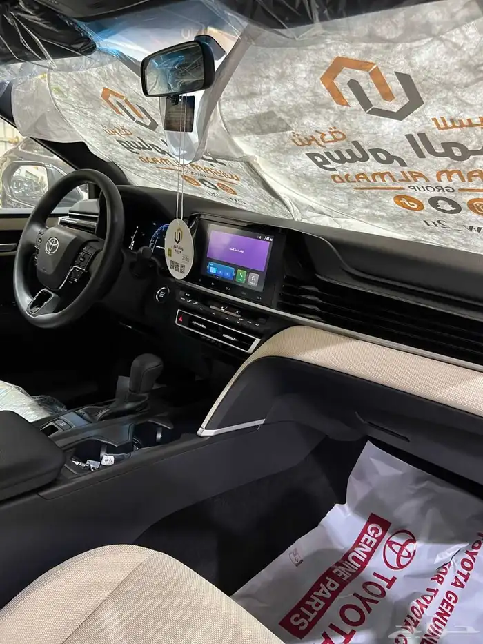 تويوتا كامرى E بنزين موديل 2025 5