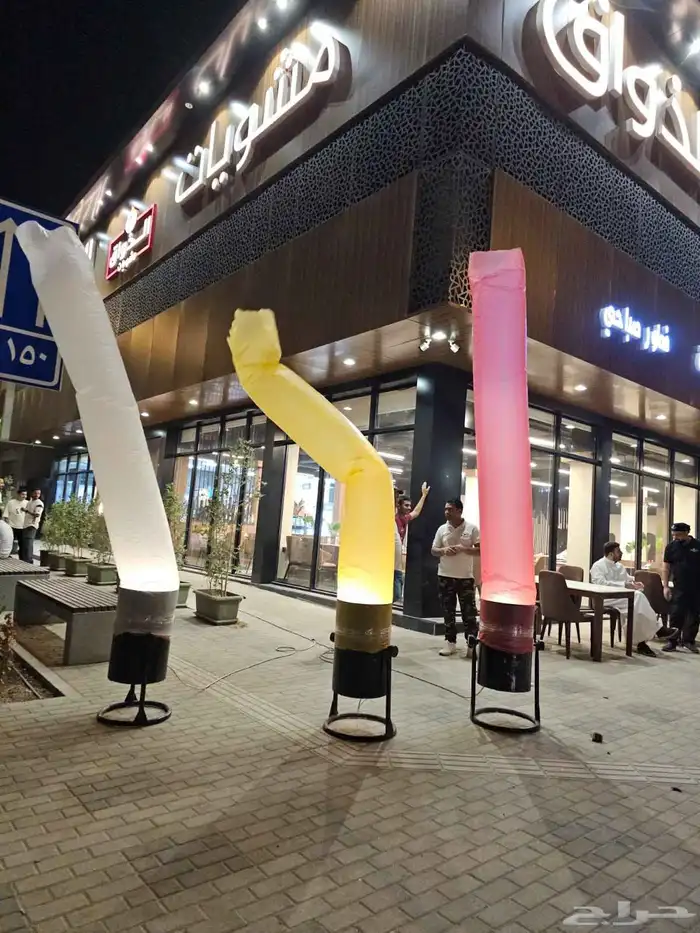 تأجير افتتاح المحلات وتنظيم المعارض والمؤتمرات 1