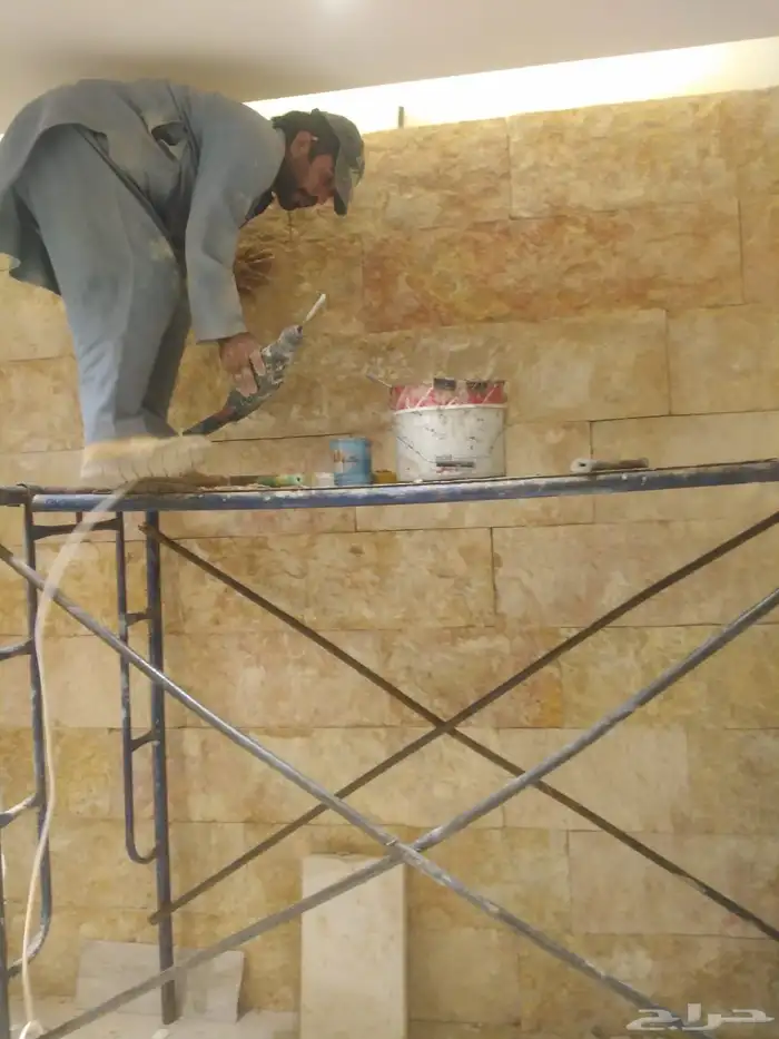 معلم حجر وجه الجبل 5