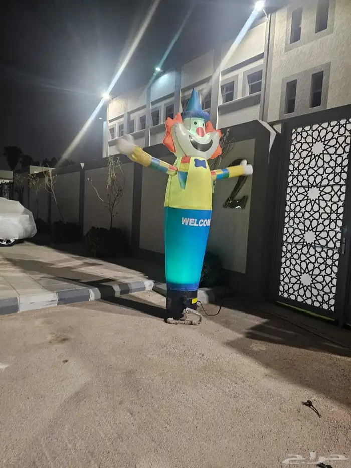 تأجير افتتاح المحلات وتنظيم المعارض والمؤتمرات 3