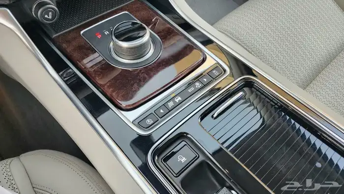 جاكور XF 2018 بحالة ممتازة 17