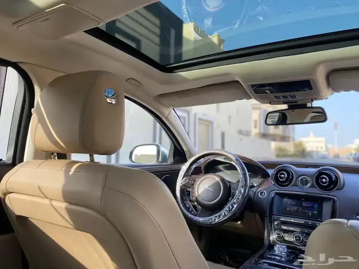 للبيع جاكوار XJ 2016 46