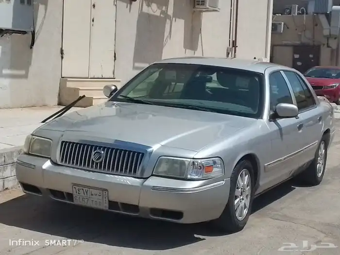 فورد جراند ماركيز نص فل بدون فتحه سعودي شكمنين 0