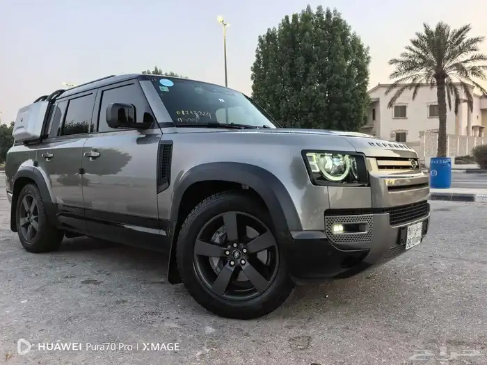 للبيع ديفيندر P400 موديل 2024 ماشي 4000 6