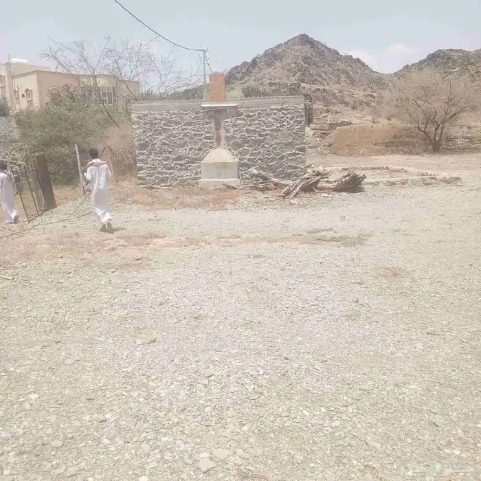 معلم حجر صغير وكبير ورباريب وترميم البيوت التراثيه في معشوقه 4