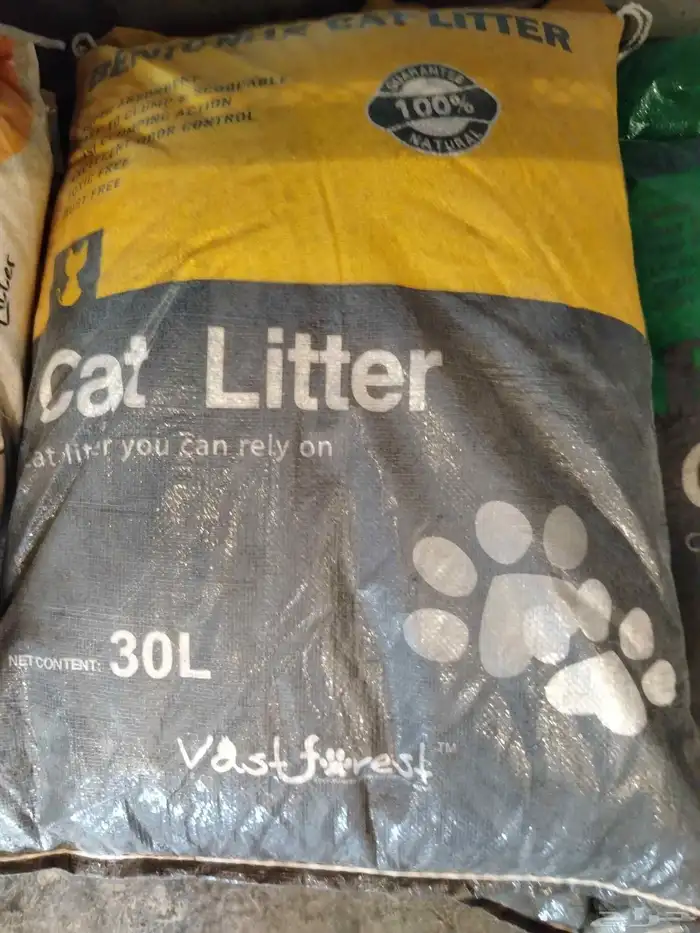 يتوفر اكل ببغاء مشكل بلفواكة ويتوفر شمسي سادا حبة كبيرة و 4