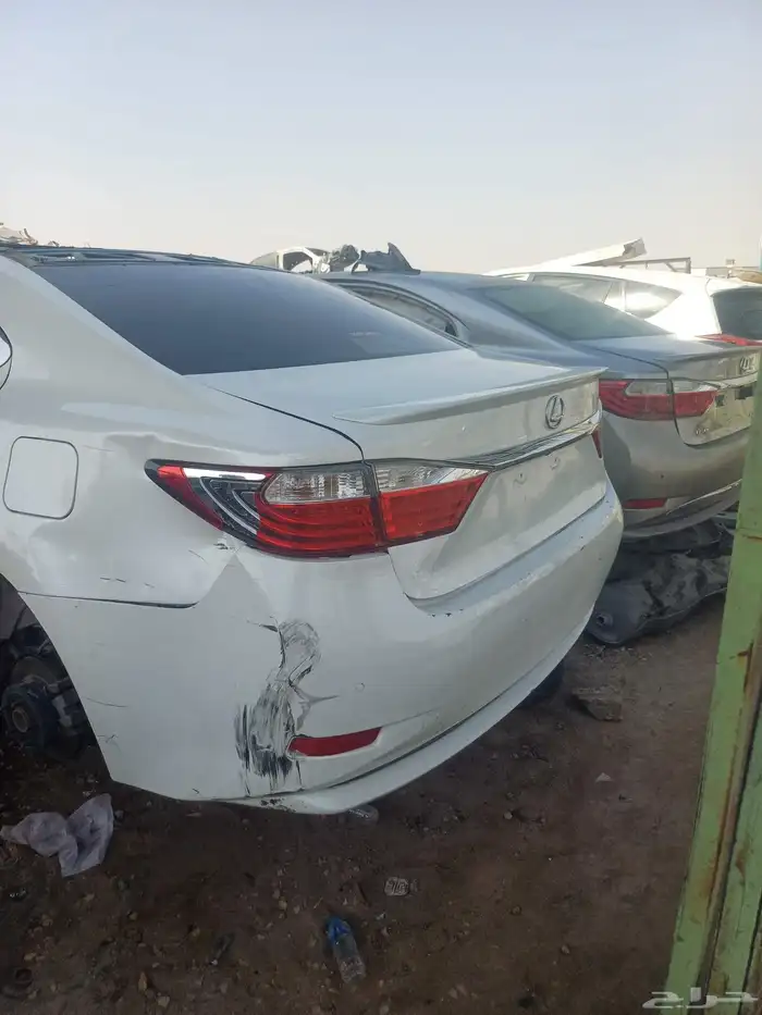 لكزس اي اس 350 مديل 2014 تشليح قطع غيار فقط 2