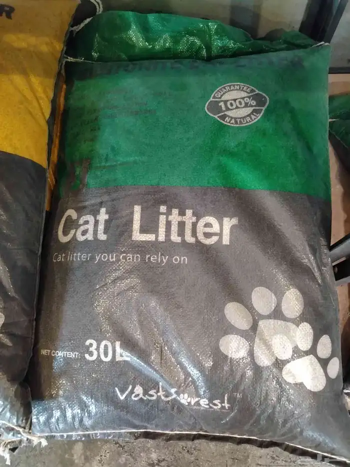 يتوفر اكل ببغاء مشكل بلفواكة ويتوفر شمسي سادا حبة كبيرة و 3