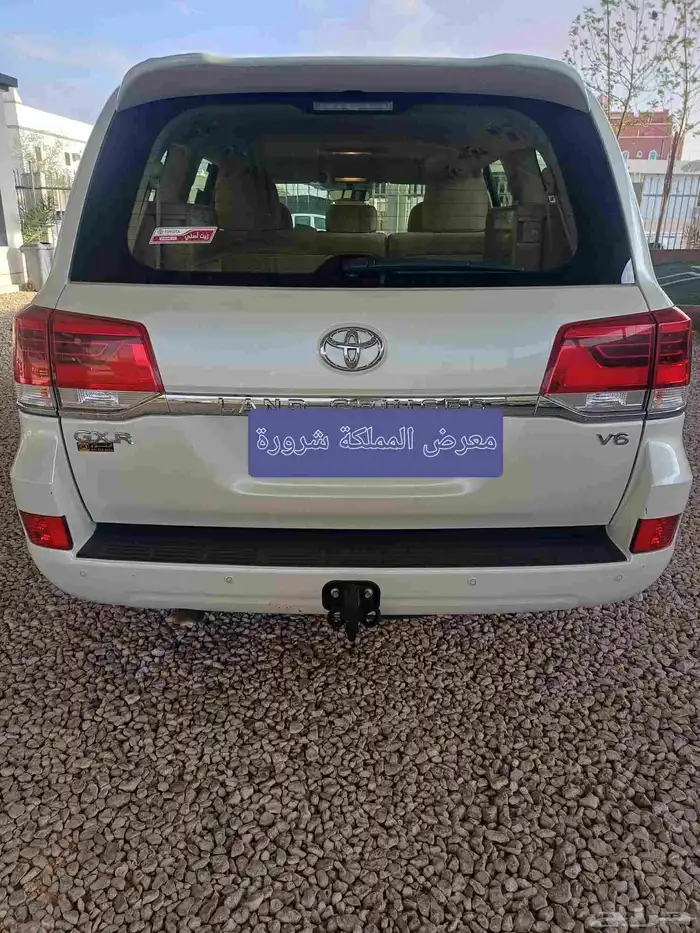 لاندكروزر 6 سلندر موديل 2021 7