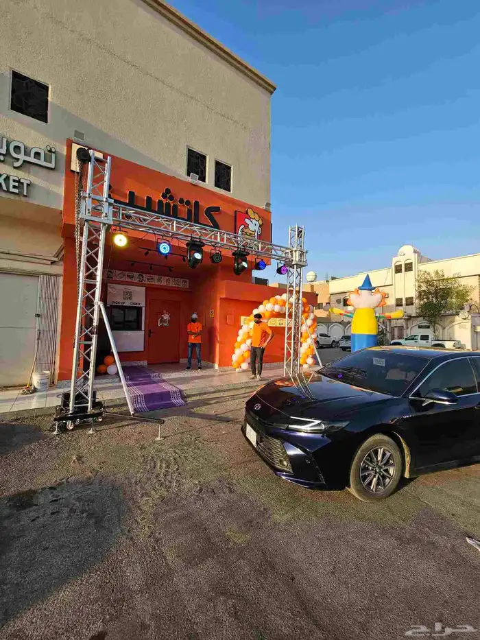 تأجير بوابات تراس شاشات عرض دميه بلونات هوايه اقوس بلونات 2