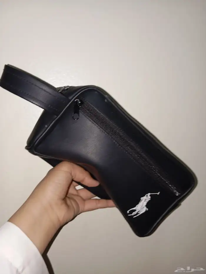 شنطه كبيره ثلاث سحبات نظيفه مافيه قطع واحد 0