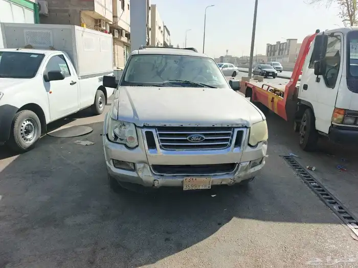 فورد اكسبلور استماره فحص منتهي سنه واحده السياره استخدمها و 4