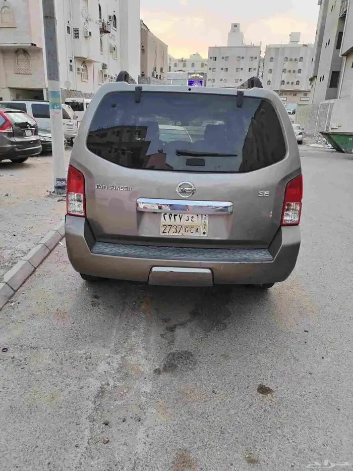 نيسان باثفندر 2009 الممشى 395 تقريبا 4