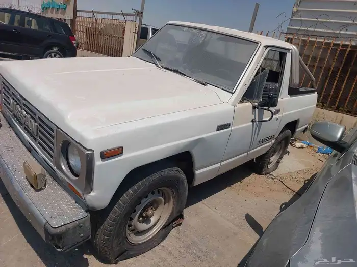 نيسان باترول 1983 3