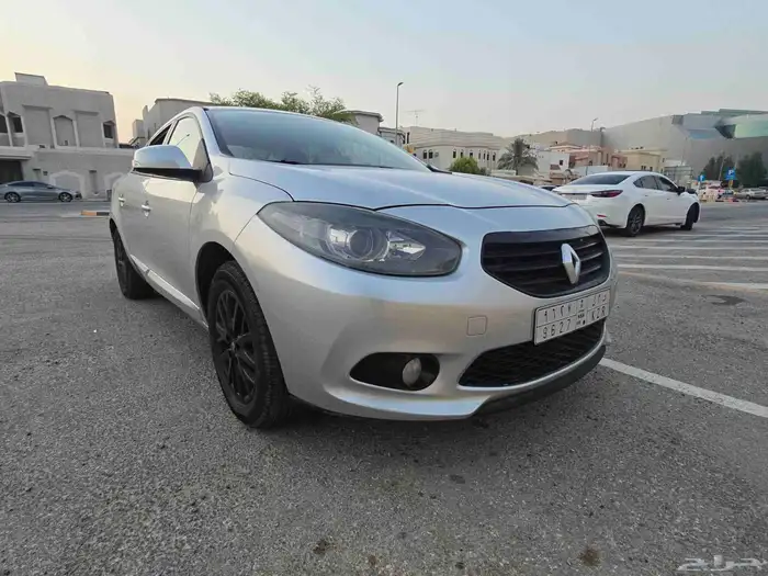 للبيع رينو فلوانس 2014 نص فل 1600cc 6