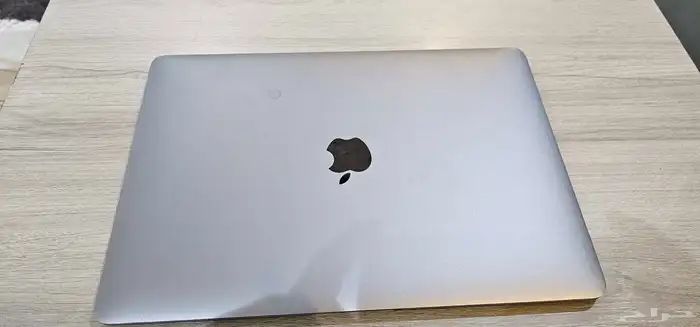 ماك بوك للبيع 1