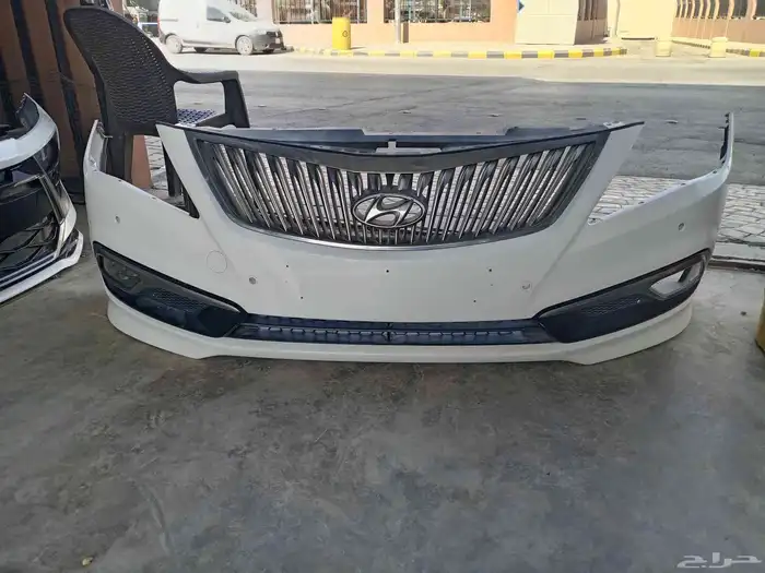 يوجد لدينا صدمات ازيرا موديل 2016 2017 اصلي وكاله نضيف 2