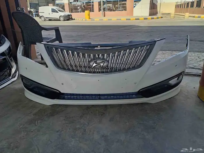 يوجد لدينا صدمات ازيرا موديل 2016 2017 اصلي وكاله نضيف 3