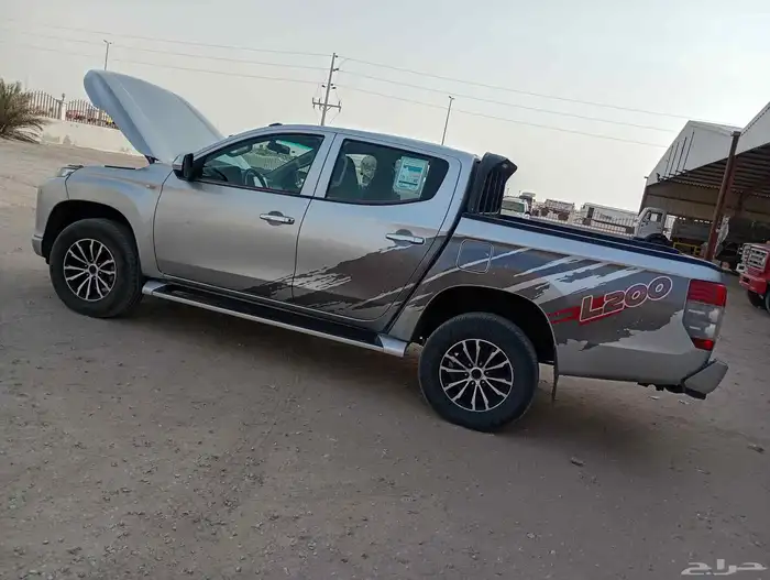 ميتسوبيشي 2022ديزل ب50 الف ريال ممشى 160الف فقط 9