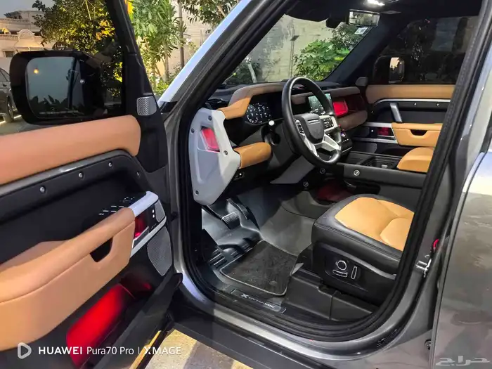 للبيع ديفيندر P400 موديل 2024 ماشي 4000 19