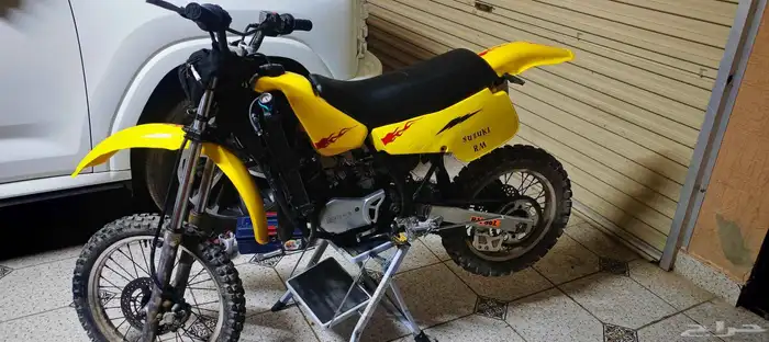 دباب صحراوي سزوكي RM80L 0