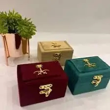 علب عود مخمل سيفين ونخله 0