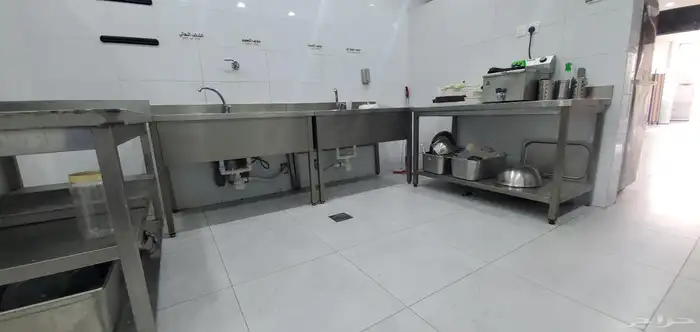 محل للتقبيل 9