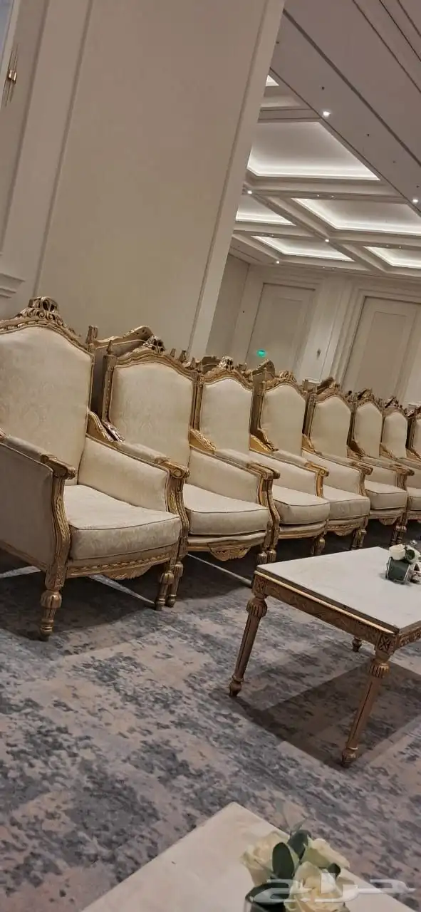 تاجير كراسي تاجير كنب تاجير مكيفات 1