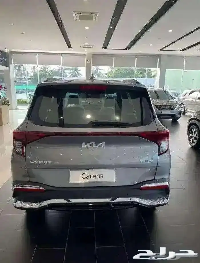 كيا كارينز نص فل 7 مقاعد موديل2025 كاش و تقسيط 5