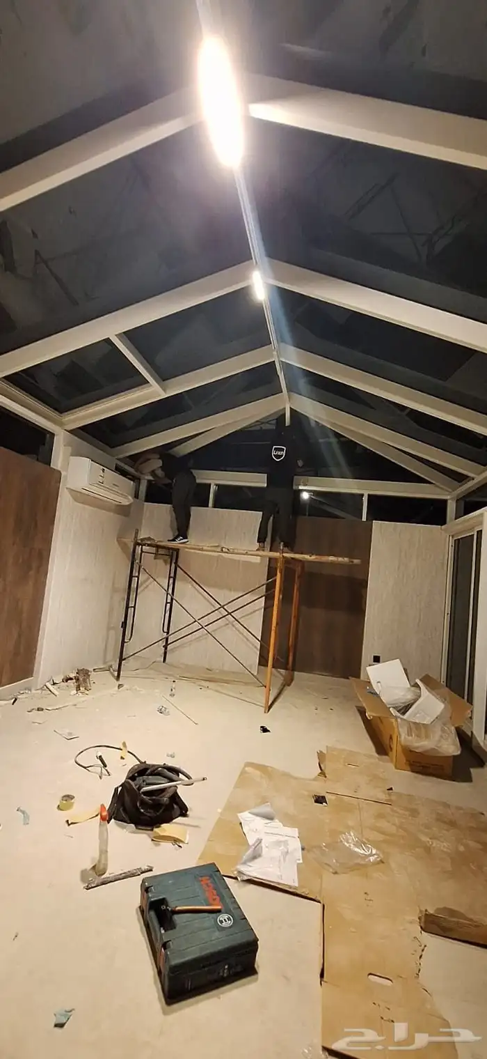 عازل زجاج المباني 3