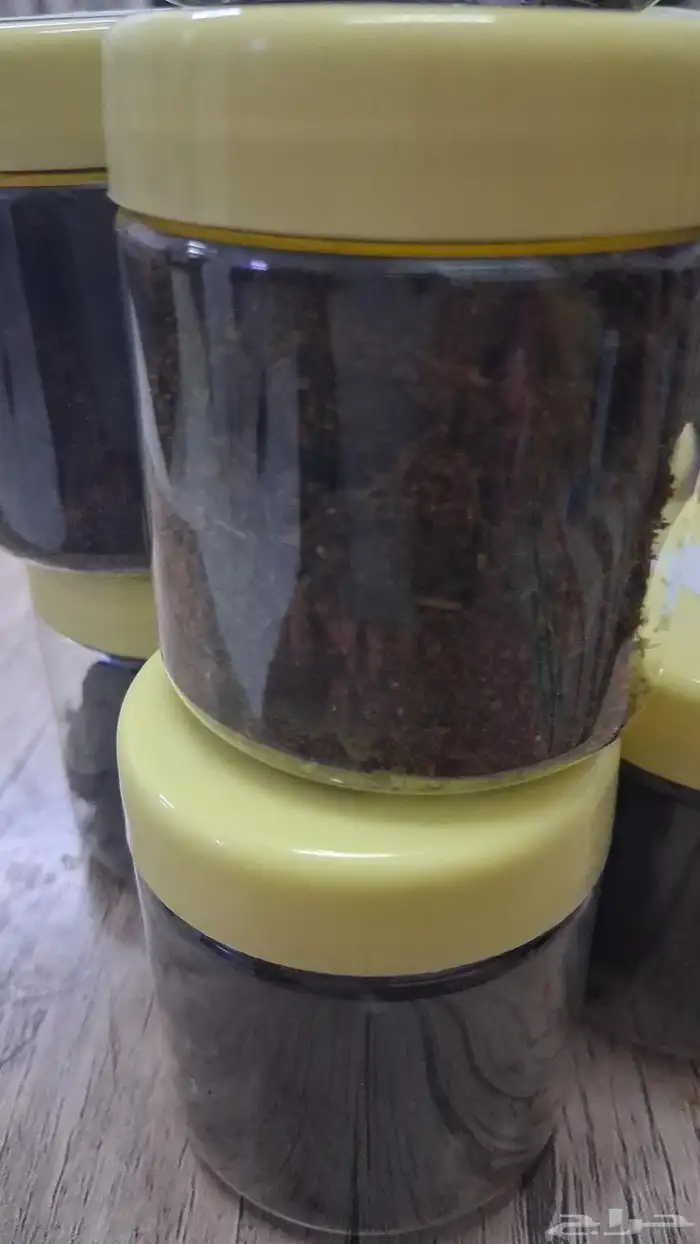 بن فاخر من الاخر ممتاز وبخور ربحه وثابت ممتاز ودله ذهبي و 0