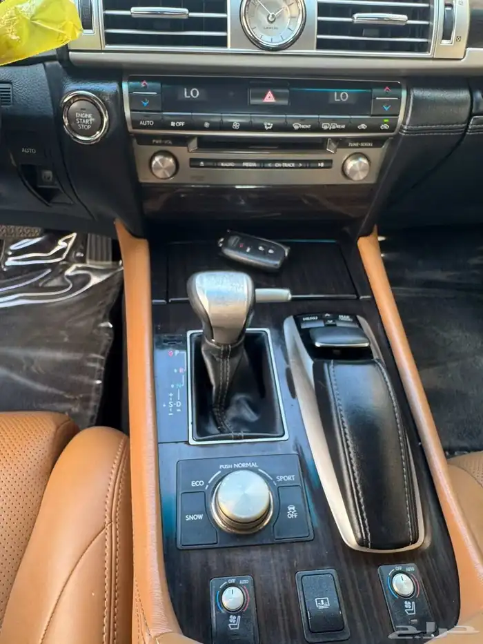 لكزز 2014 LS 460 سعودي بقمة النضافة وكالة الحد 30