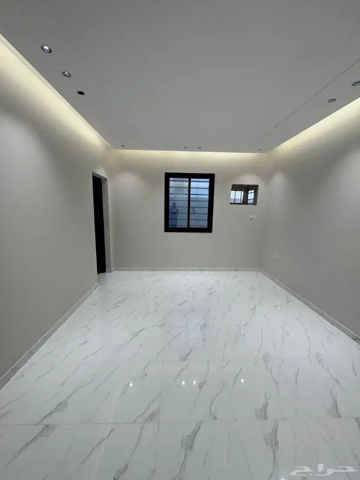 شقق فاخره للبيع بحي الرحاب علي شارعين 8