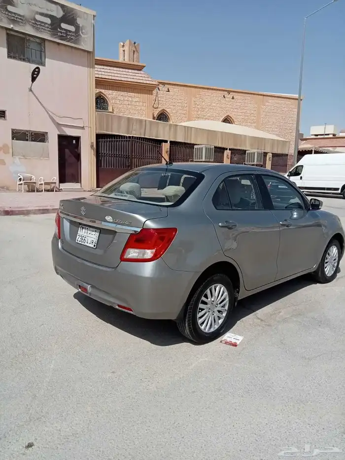 سوزوكي ديزاير 15
