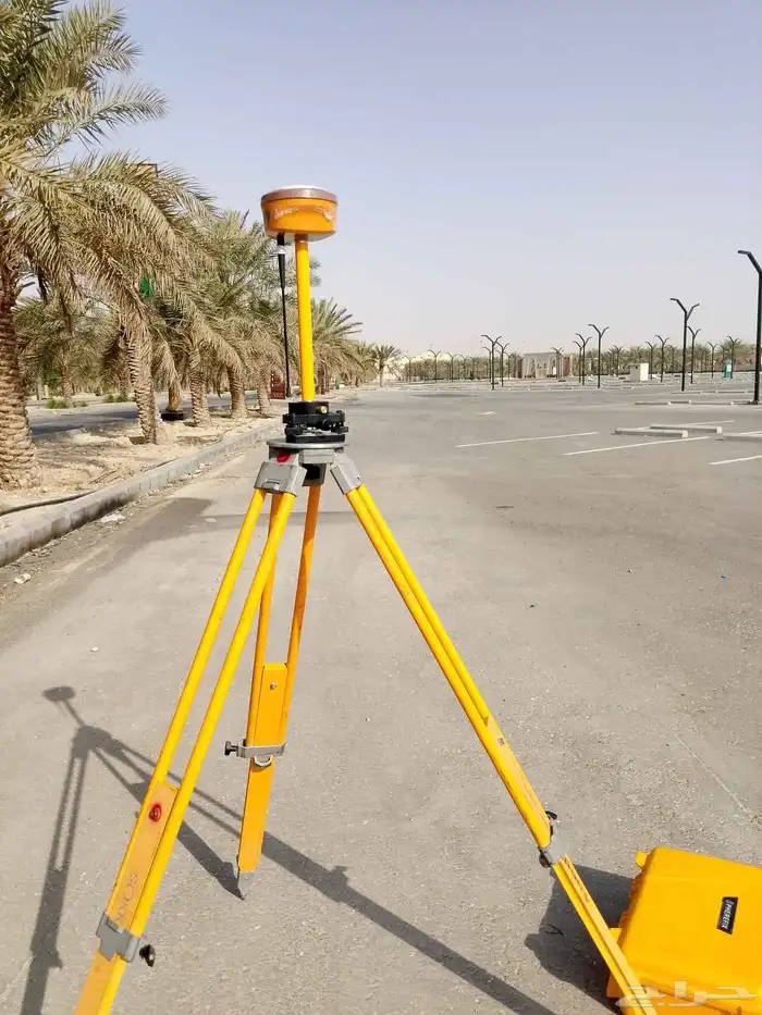 مهندس مساحة مس اح ميداني خبرة ميدانية في أعمال الرفع 0