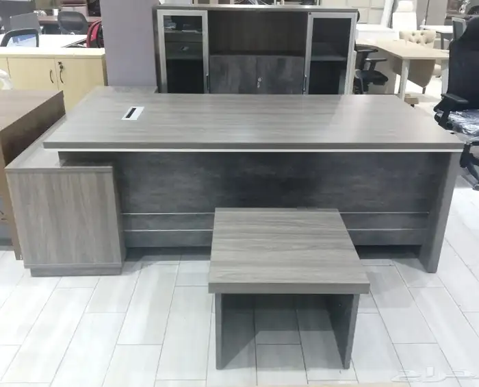 modern manager desk set and staff desks 16