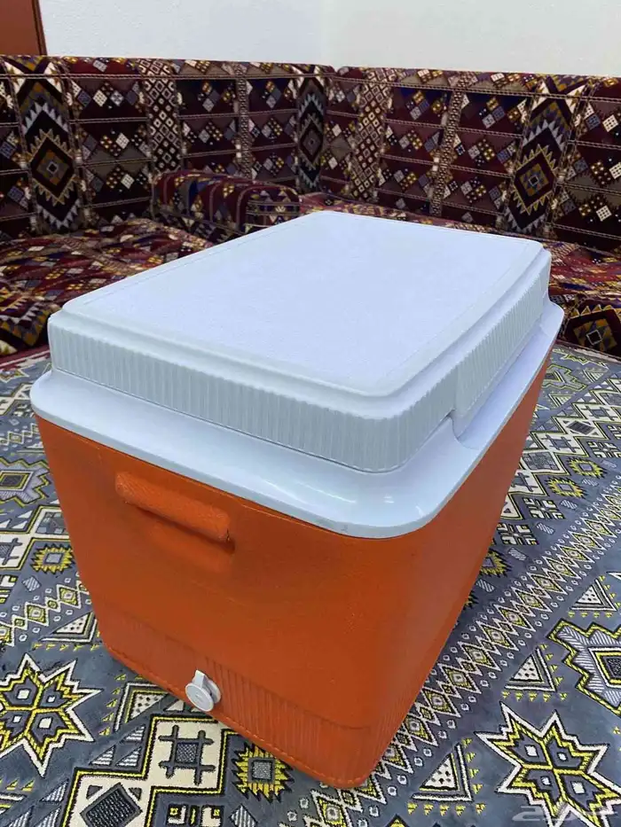 حافظة ثلج المشروبات 1