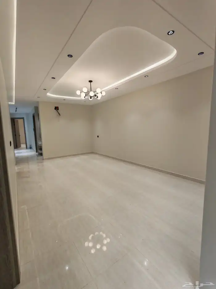 للبيع روف مع ملحق وغرفه مشب تشطيب فاخر ( احد رفيده) 12