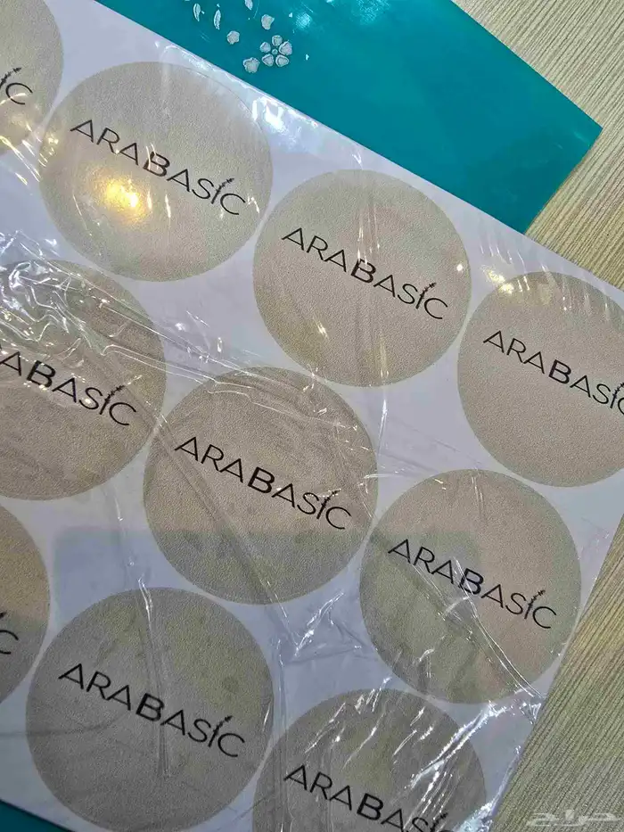 مطبعة ستكر ملصقات ستيكرات بلاستيكية ستكر شفاف طباعة وتصميم 9