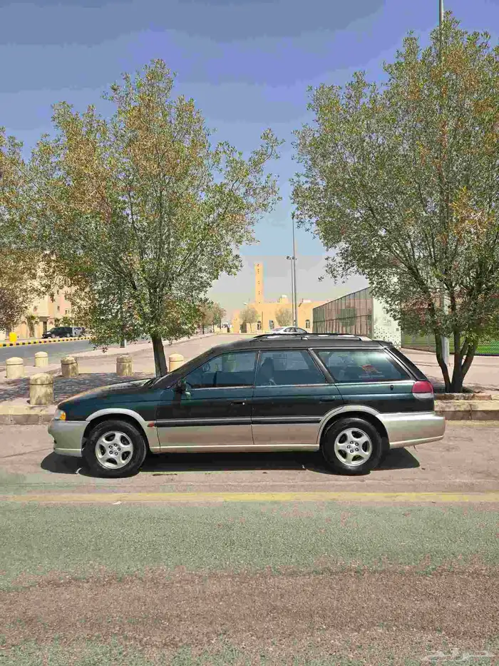 سوبارو ليقاسي اوت باك 1998 3